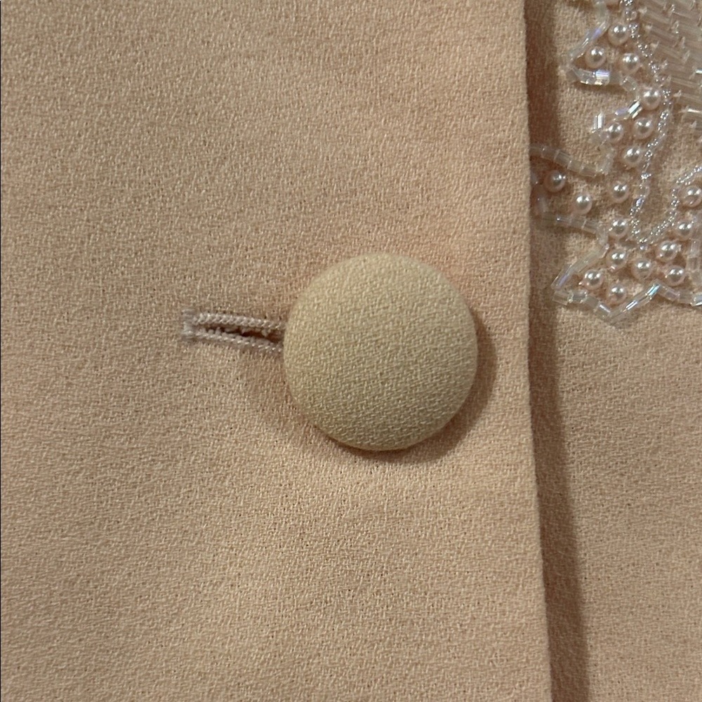 Vintage AJ Bari Women's Embroidered Blazer in Peach Size 6 - Picture 2 of 9